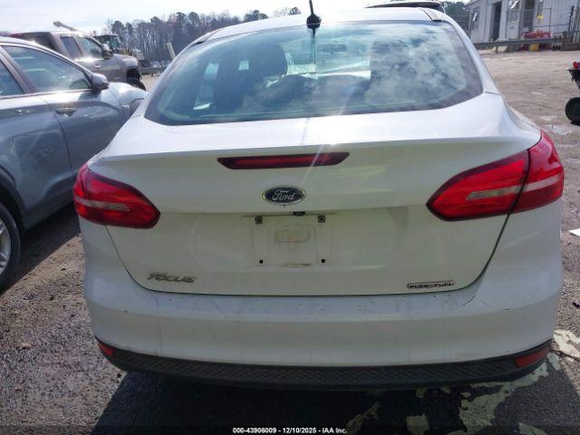 Ford Focus S Image 2