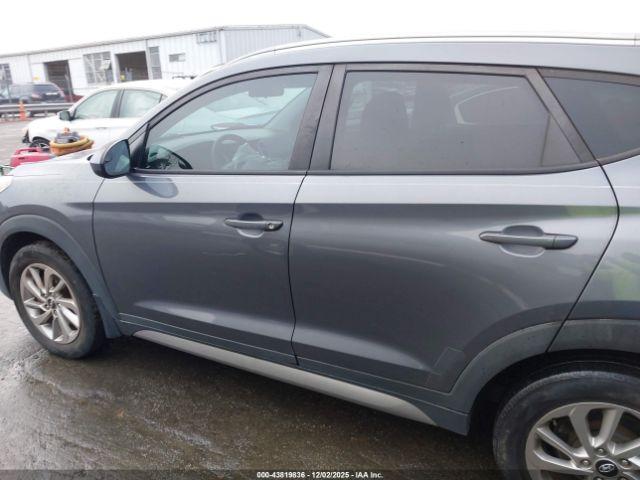 Hyundai TUCSON Se Image 12