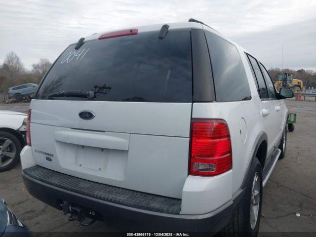 Ford Explorer Xlt Image 2