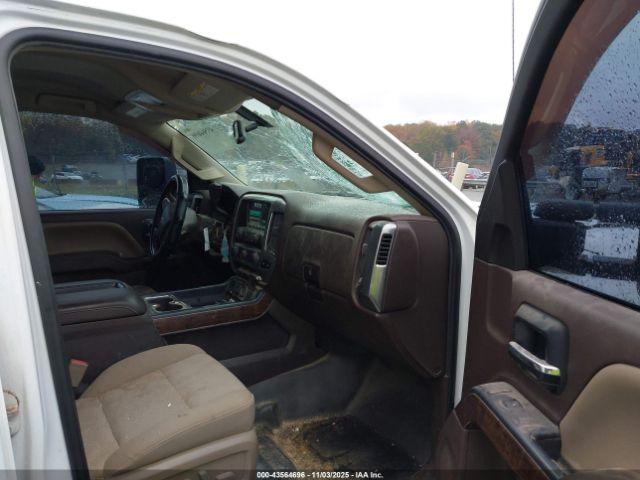 Chevrolet Silverado 2500 Lt Image 6