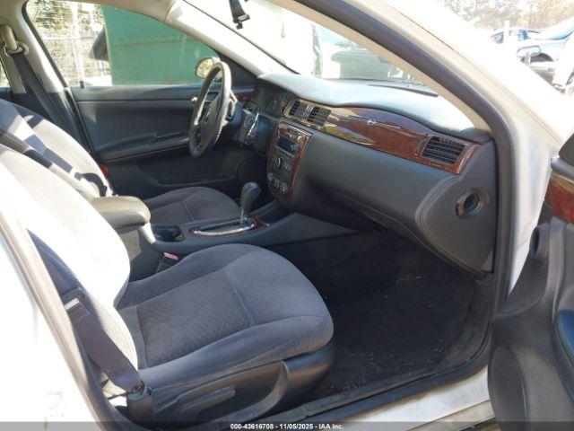 Chevrolet Impala Lt Image 8