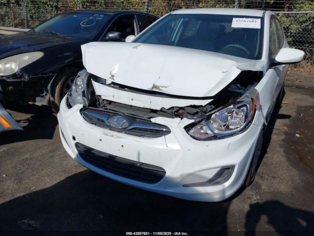 Hyundai ACCENT Gs Image 3