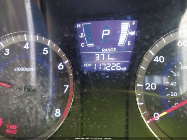 Hyundai ACCENT Gs Image 11