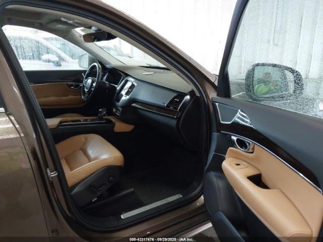 Volvo XC90 T6 Momentum Image 6