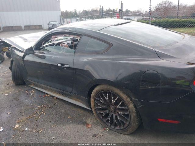 Ford Mustang Ecoboost Image 13