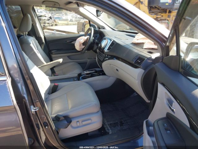 Honda Pilot Touring Image 6