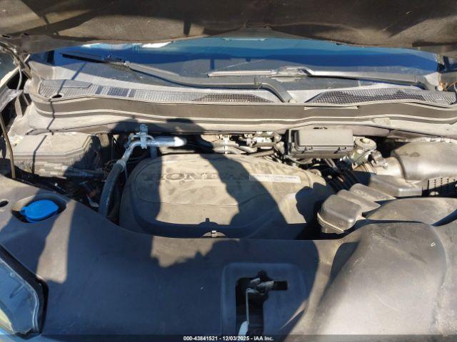 Honda Pilot Touring Image 10