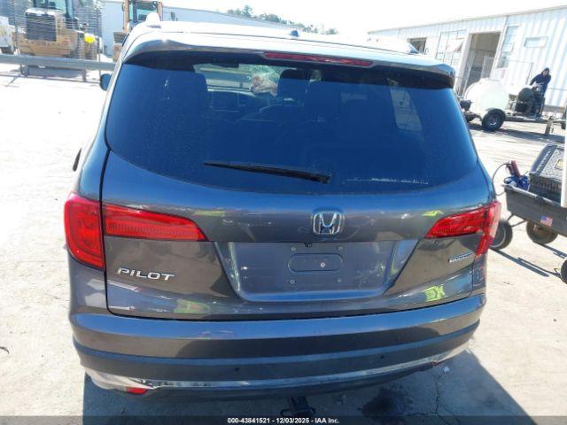 Honda Pilot Touring Image 2