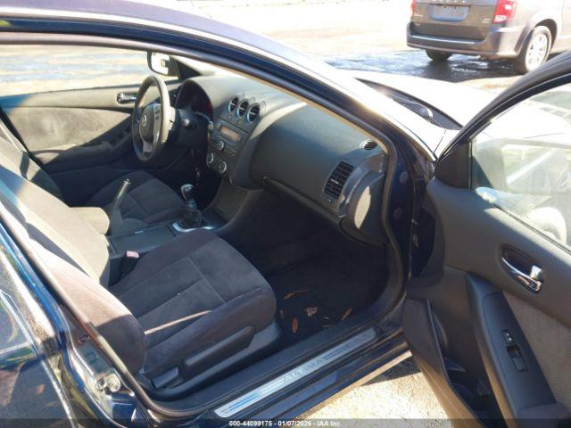 Nissan Altima 2.5 S Image 5