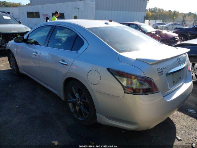 Nissan Maxima 3.5 Sv Image 3