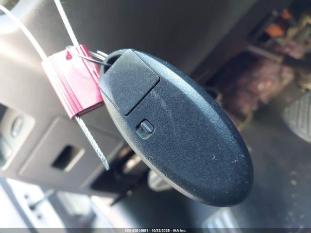 Nissan Maxima 3.5 Sv Image 11