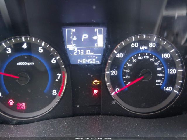 Hyundai ACCENT Se Image 8