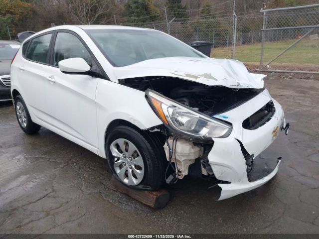 Hyundai ACCENT Se Image 16