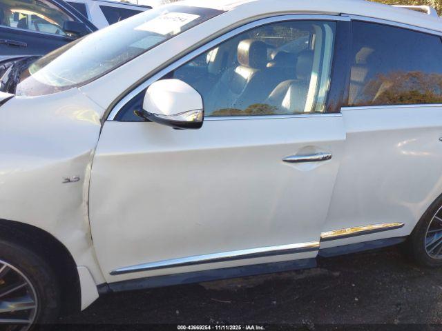 INFINITI Qx Image 18