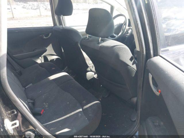 Honda Fit Sport Image 4