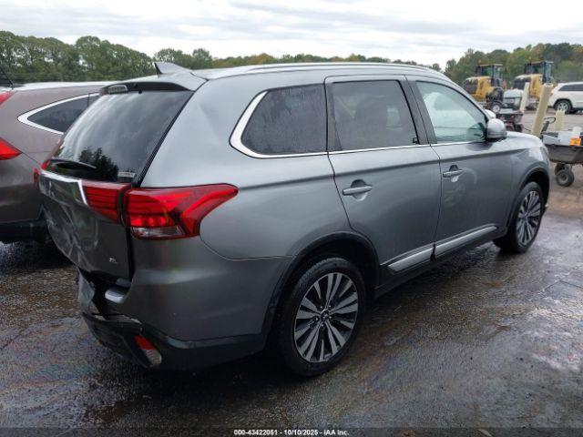 Mitsubishi Outlander Image 14