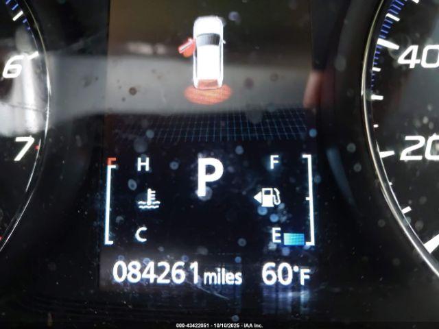 Mitsubishi Outlander Image 4