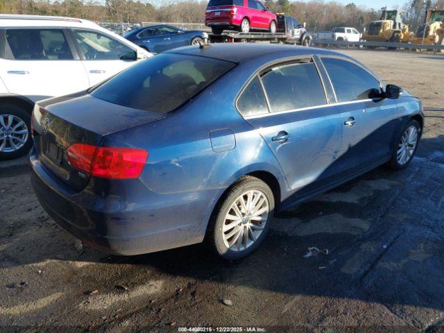 Volkswagen Jetta 2.0l Tdi Image 8