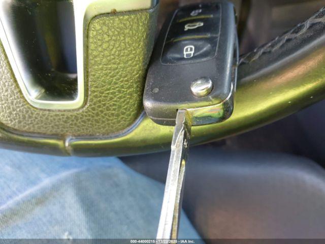 Volkswagen Jetta 2.0l Tdi Image 10