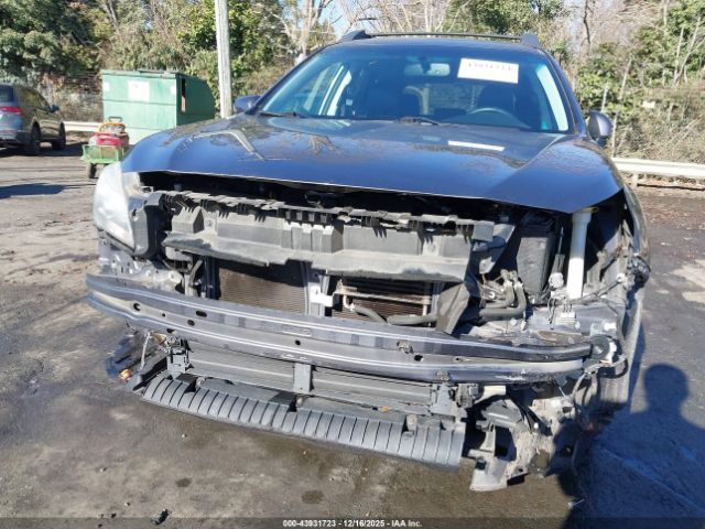 Subaru Outback 2.5i Limited Image 4