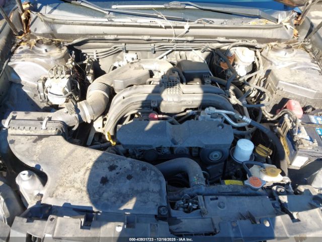 Subaru Outback 2.5i Limited Image 14