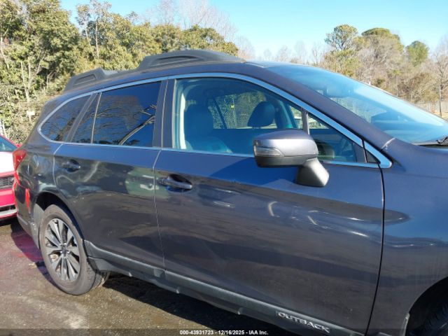 Subaru Outback 2.5i Limited Image 13