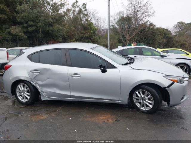 Mazda Mazda3 Sport Image 13