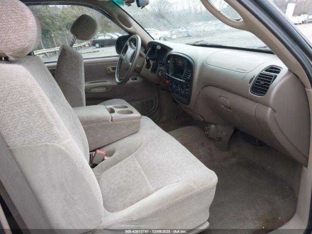 Toyota Tundra Ltd V8 Image 5