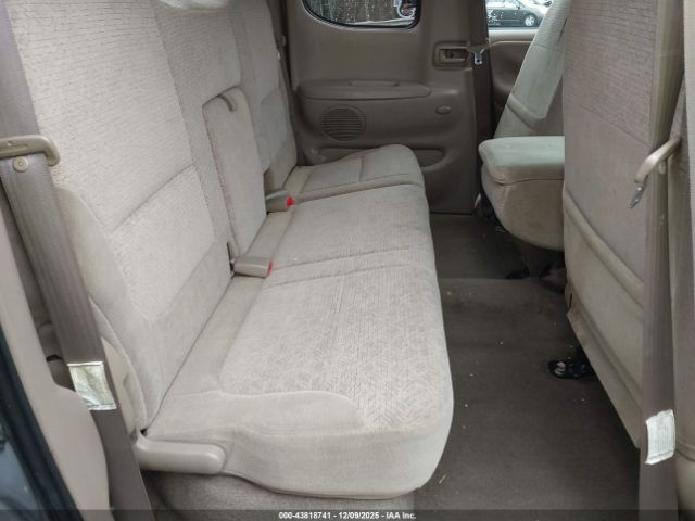 Toyota Tundra Ltd V8 Image 8