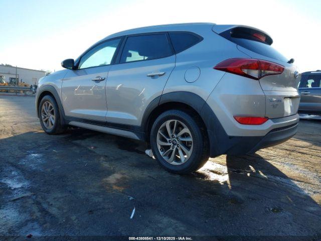 Hyundai TUCSON Se Plus Image 5
