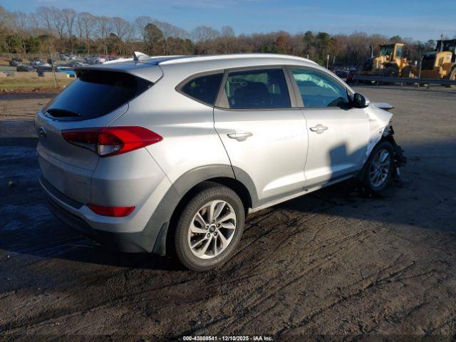 Hyundai TUCSON Se Plus Image 16