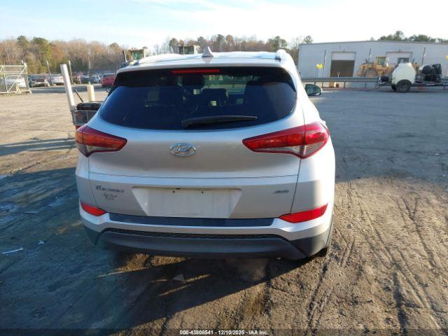 Hyundai TUCSON Se Plus Image 3