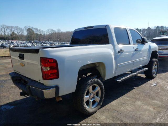 Chevrolet Silverado 1500 Lt Image 15
