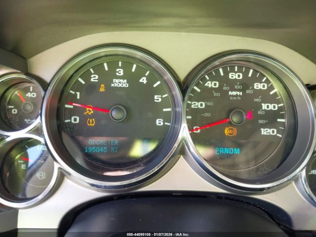 Chevrolet Silverado 1500 Lt Image 3