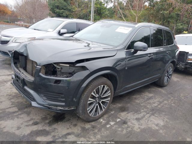 Volvo XC90 T6 Momentum 6 Passenger Image 2