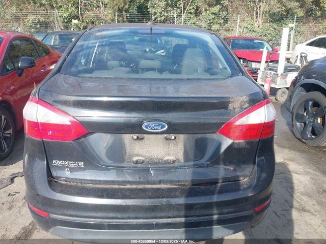 Ford Fiesta S Image 11