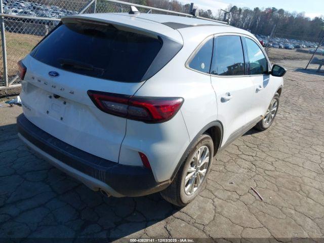 Ford Escape Active Image 5