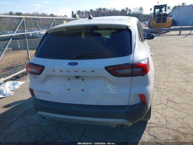 Ford Escape Active Image 16