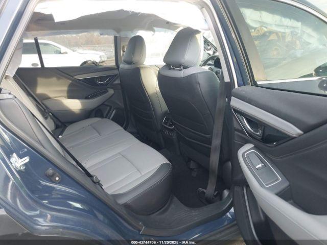 Subaru Outback Limited Image 7