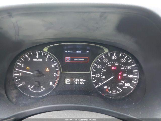 Nissan Pathfinder Sv Image 11