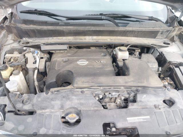 Nissan Pathfinder Sv Image 16