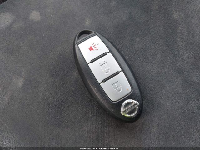 Nissan Pathfinder Sv Image 8