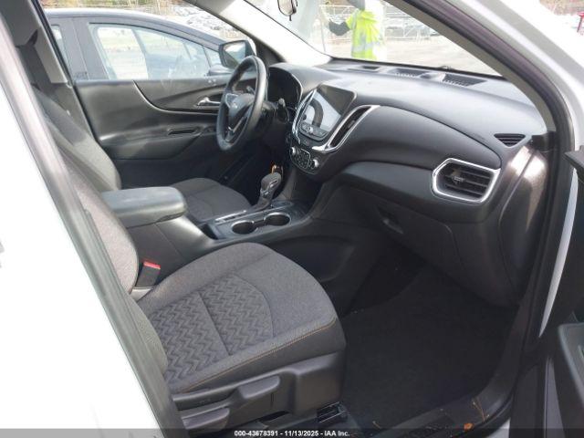 Chevrolet Equinox Awd Lt Image 5