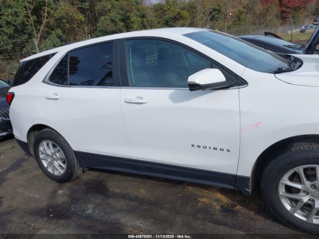 Chevrolet Equinox Awd Lt Image 17