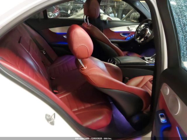 Mercedes-Benz C-Class 4matic Image 16