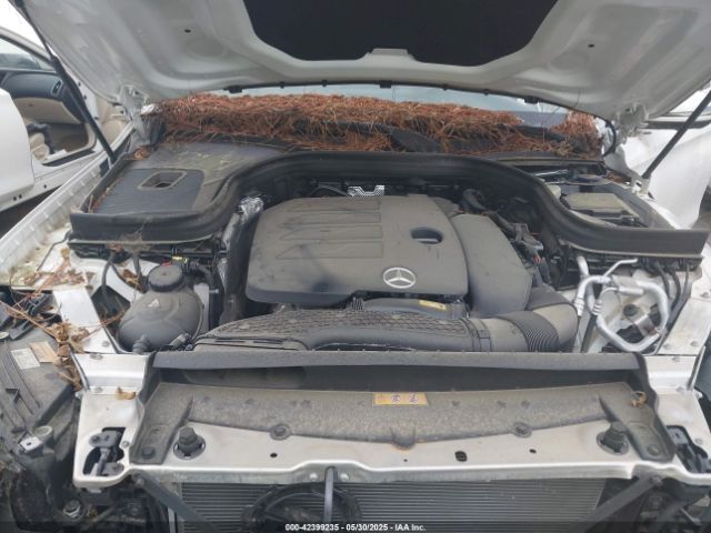 Mercedes-Benz GLC Suv Image 17