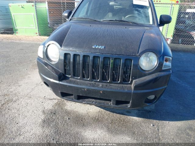 Jeep Compass Sport Image 11