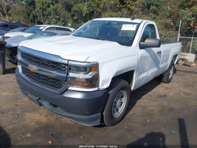 Chevrolet Silverado 1500 Wt Image 3