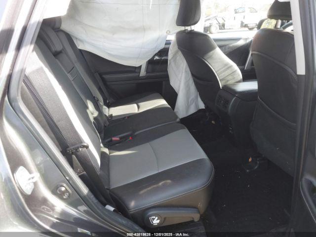 Toyota 4Runner Sr5 Premium Image 8