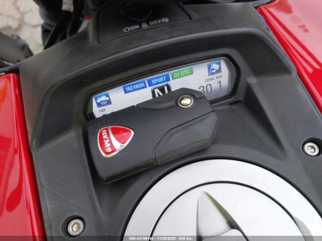 Ducati Diavel Image 7